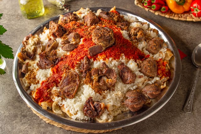 Fatta - Egyptian Rice and Bread Dish